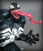 Diamond Select Toys Venom 16