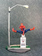 Spider-Man_1-8_scale_statue_1.jpg