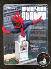 Spider-Man_1-8_scale_statue_Previews_ad.jpg