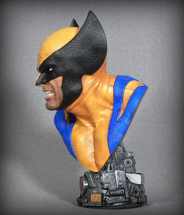 diamond select wolverine bust